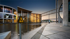 手机被攻击连续收短信